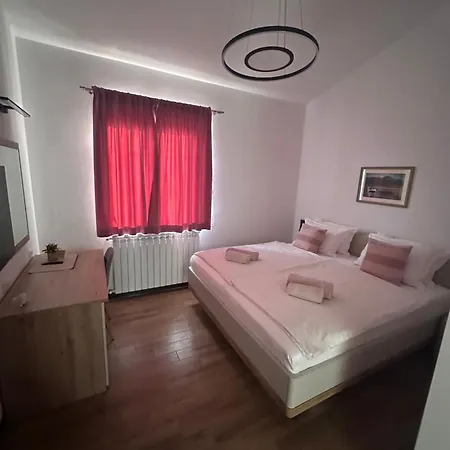 빌라 House Lera Rovinj, With Football Field, Sauna, Jacuzzi 로비니